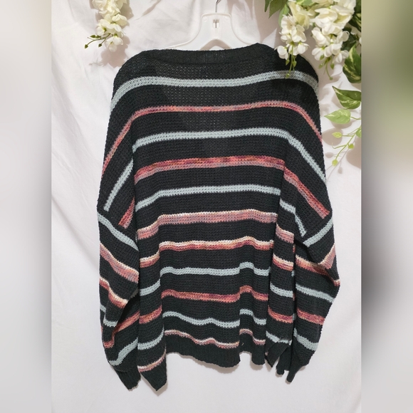 American Eagle Outfitters Black and Pink Striped Henley Sweater - Picture 4 of 4